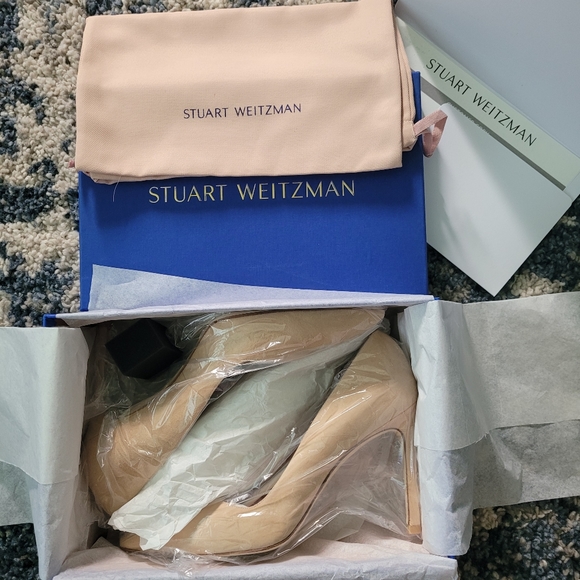 Brand New - Stuart Weitzman 95mm Adobe Suede Pumps (runs small, more like 8.5) - Picture 9 of 10